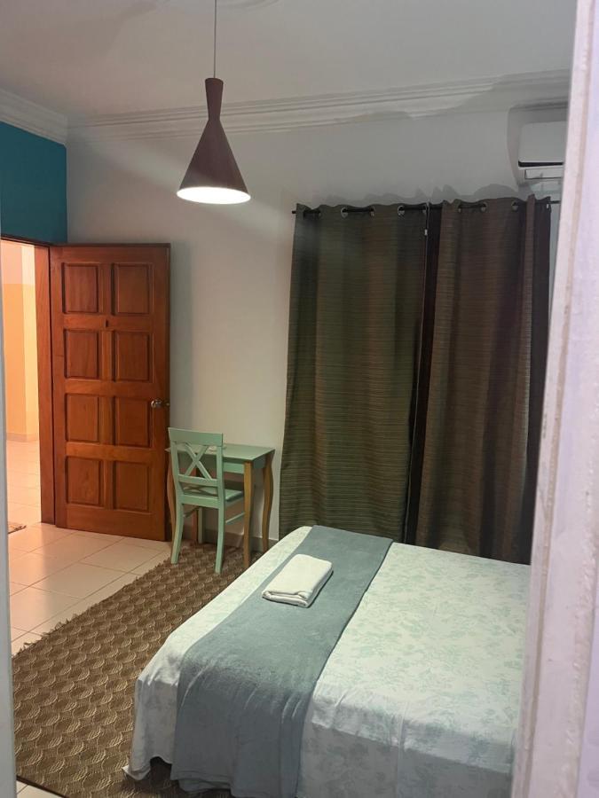 Les 5 Lanternes By Clara Bed & Breakfast Dakar Bagian luar foto
